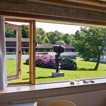 Konventum Conference Center 酒店 3*