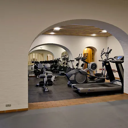 Konventum Conference Center 酒店 赫尔辛格