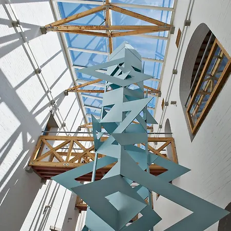 Konventum Conference Center 3*