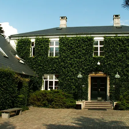 Konventum Conference Center Hotell 3*