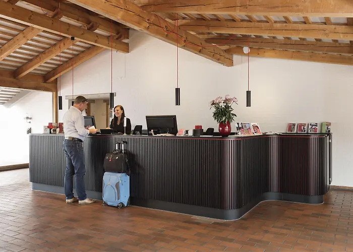 Konventum Conference Center Hotel 3*