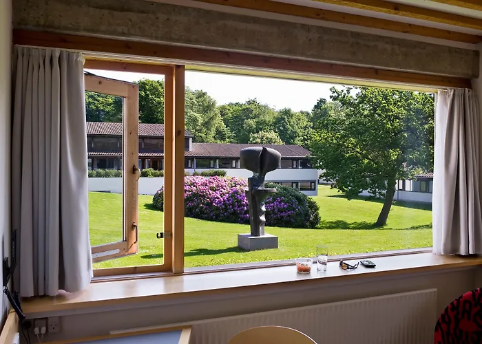 Konventum Conference Center Hotel 3*