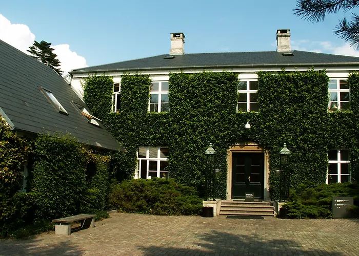 Konventum Conference Center Hotel 3*